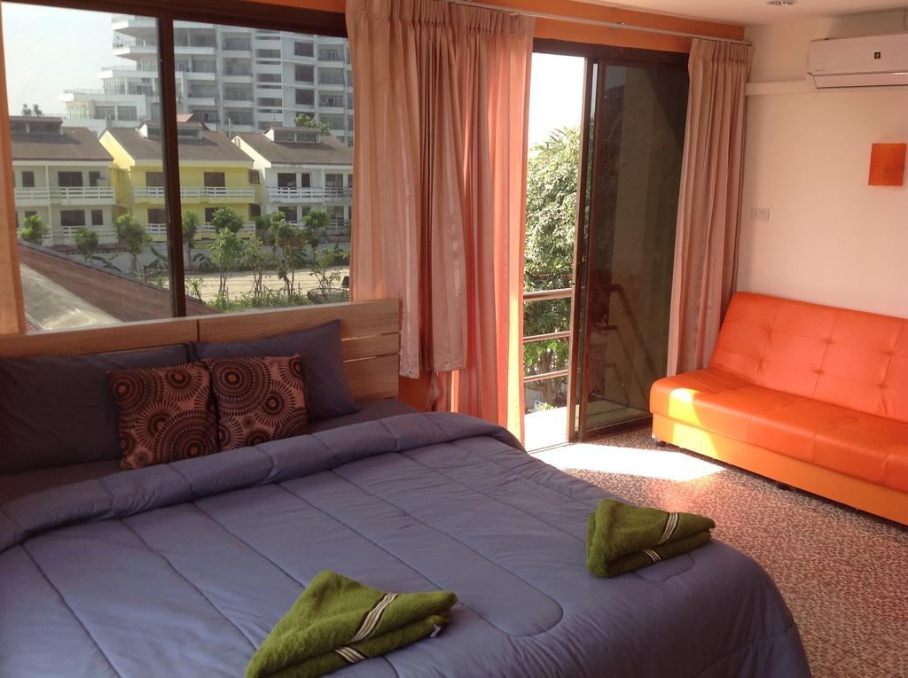 Sea Breeze Guest House Cha-Am Quarto foto