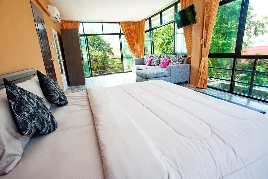 Sea Breeze Guest House Cha-Am Quarto foto