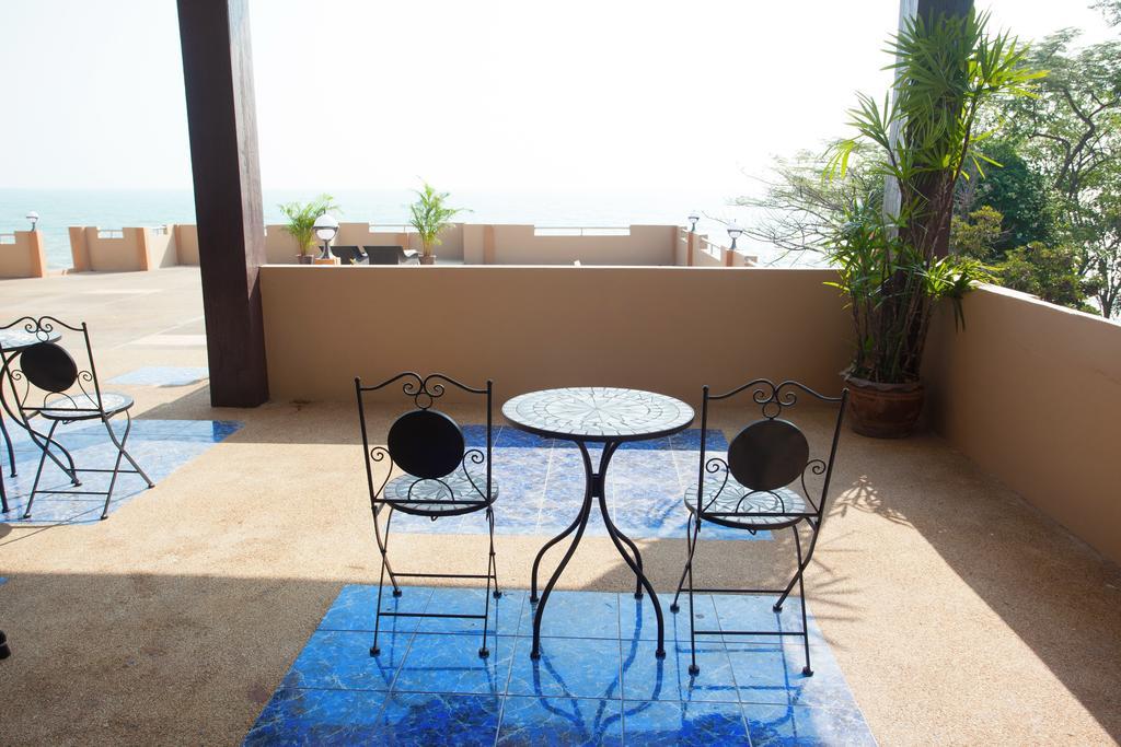 Sea Breeze Guest House Cha-Am Quarto foto