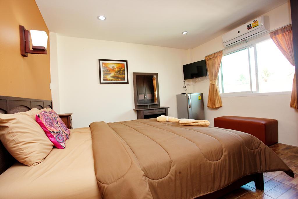 Sea Breeze Guest House Cha-Am Quarto foto