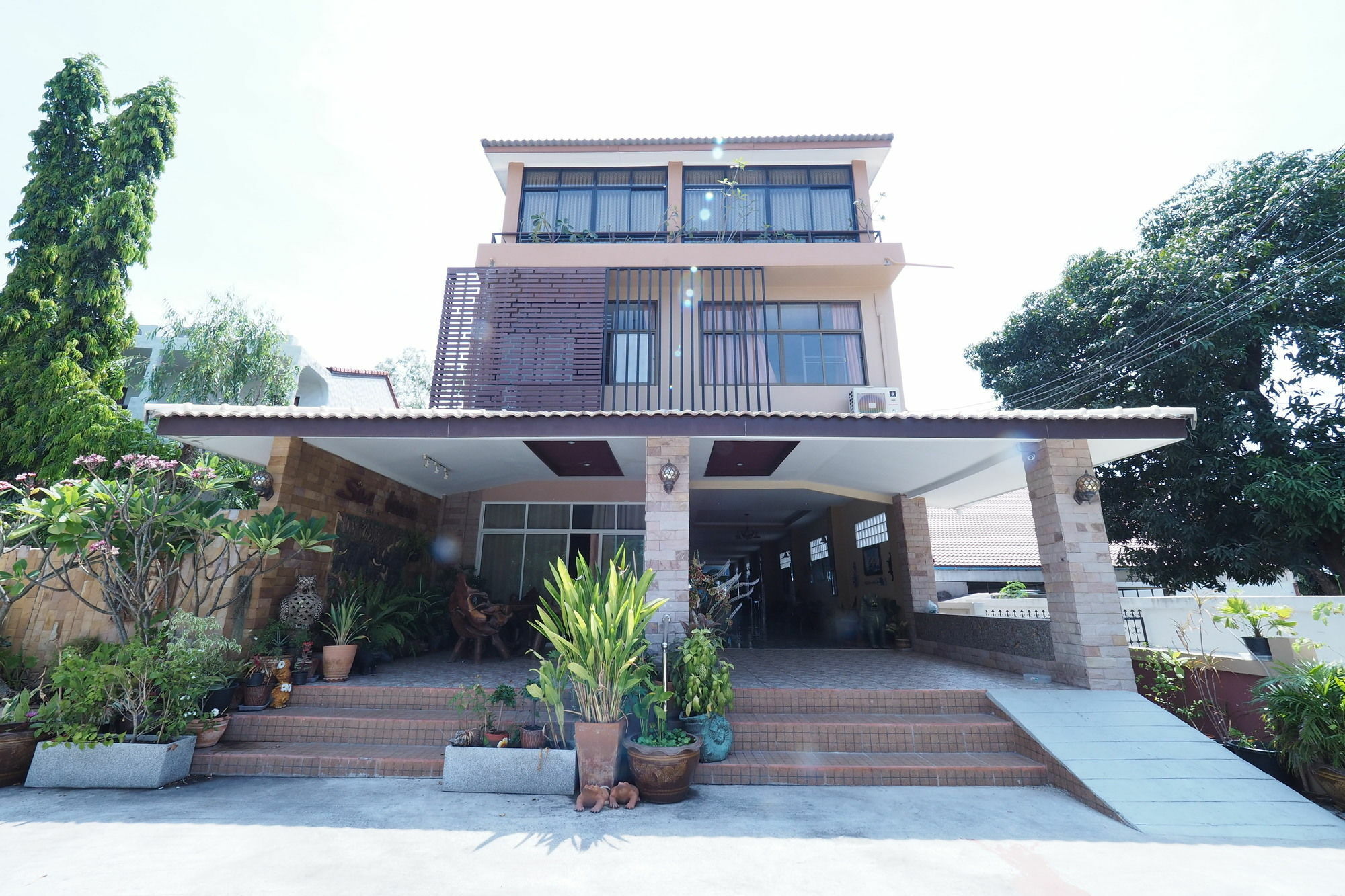 Sea Breeze Guest House Cha-Am Exterior foto